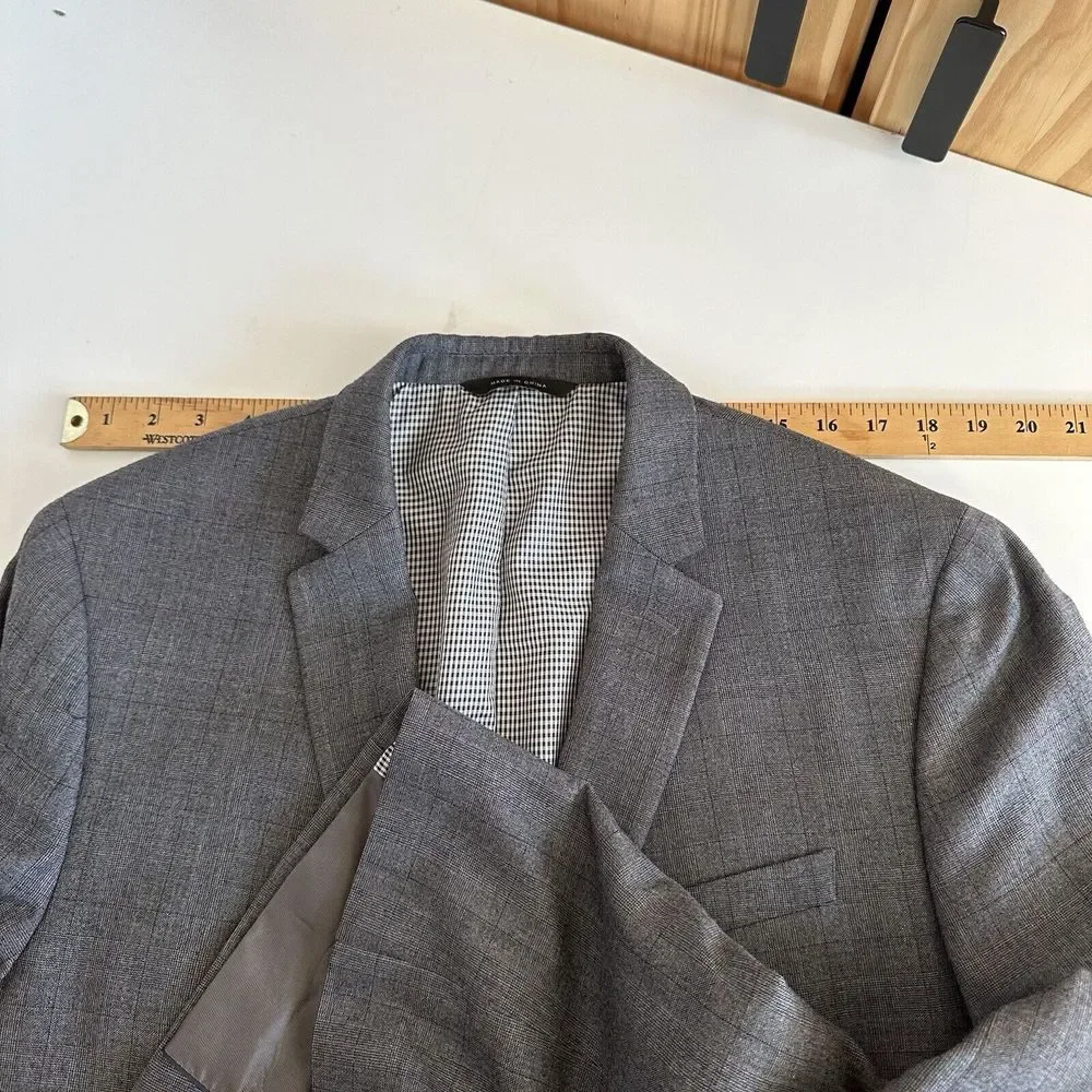 Banana‎ Republic Wool Modern Slim Fit Plaid Blazer 44L Long Suit Gray